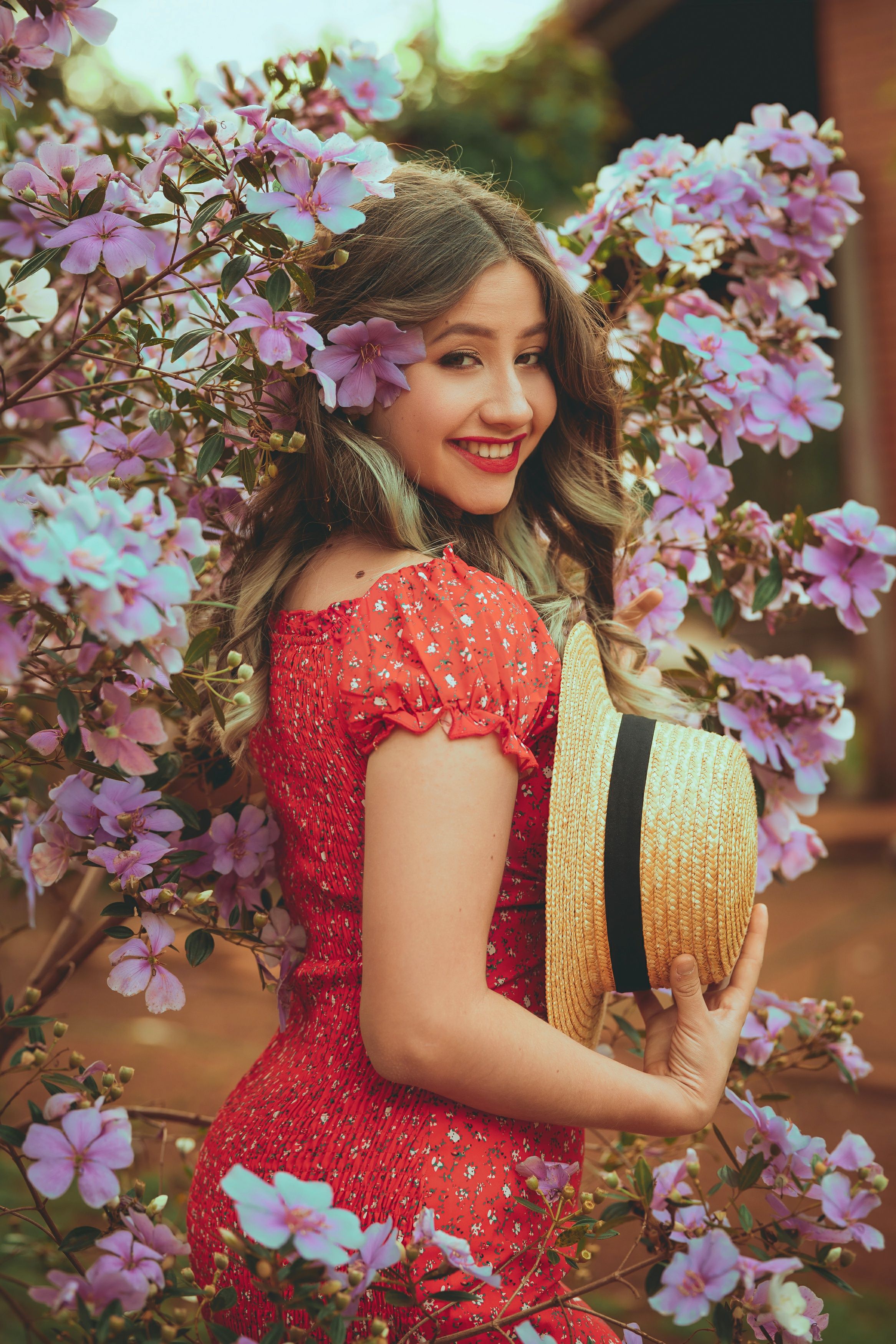 Luxury Fashion Banner - Model